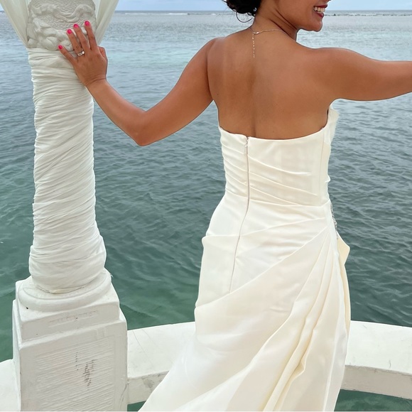 COPY - David’s Bridal  Wedding Dress *Jamaica  Wedding *  Dry cleaned. Ivory RE… - Picture 7 of 7